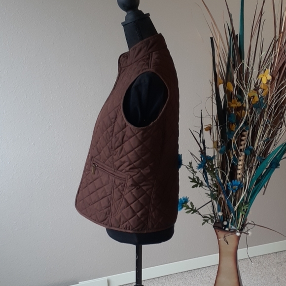 VANHEUSEN Quilted Ladies Zippered Vest M - Picture 2 of 8